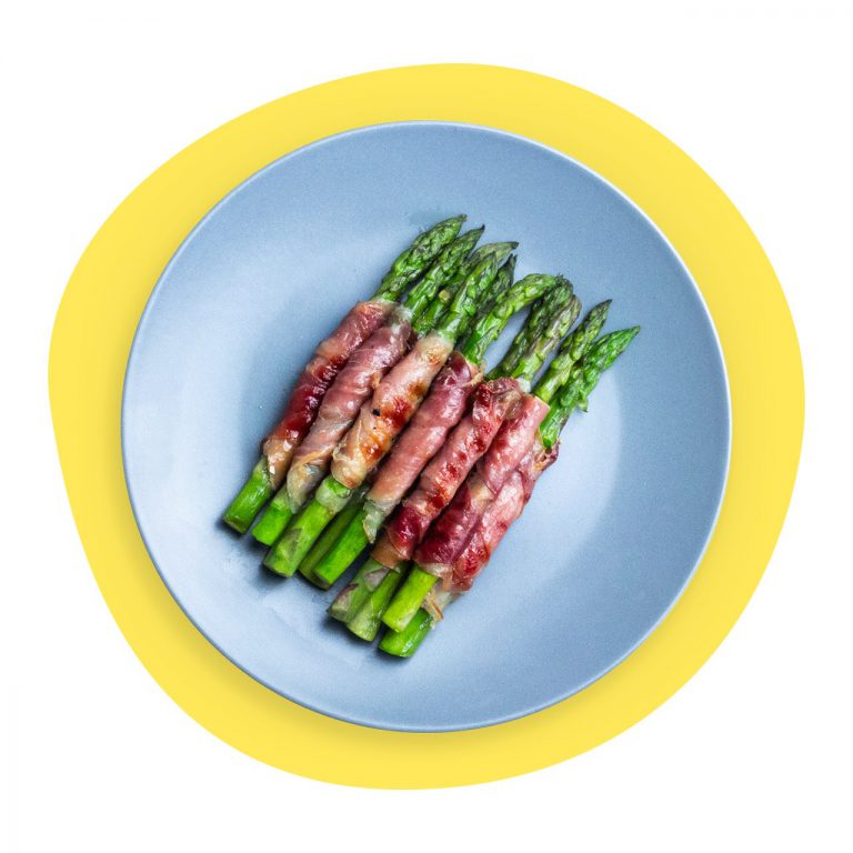 Grilled asparagus with Serrano ham - Tostibanaan