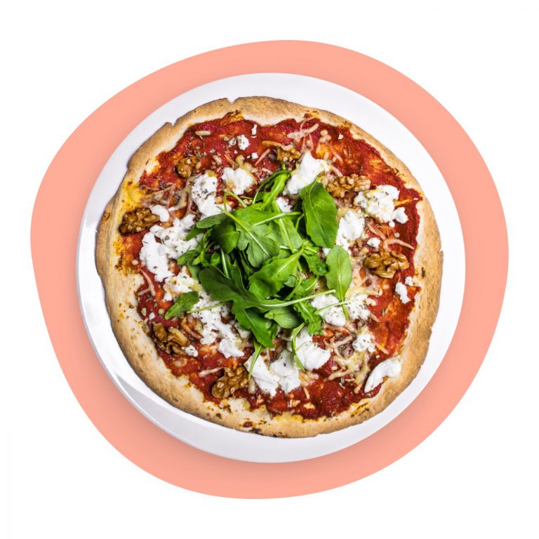 Goat cheese tortizza with walnut - Tostibanaan